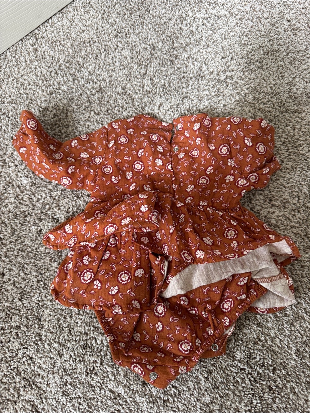 Infant Girls Rust Floral Ruffle Bodysuit - Picture 3 of 3